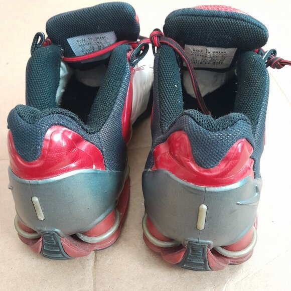 Nike Reax Run 5 Woman's White and Red Running Sneakers Size 6 - Picture 4 of 8